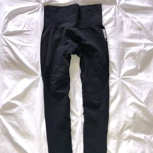 Gymshark Black Energy Seamless Leggings